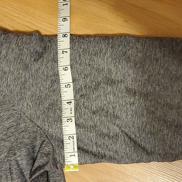 Women's Gray size Large Winter Coat. - Picture 12 of 15